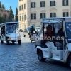 Roma invasa dalle golf car, una giungla senza regole né sicurezza: l’inchiesta Adnkronos