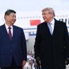 Trump accoglie Xi in Usa, tutto pronto per il vertice: dazi, AI, e Iran sul tavolo