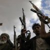 Yemen, scontri fra Houthi e forze governative: “154 morti in due giorni”. Gb schiera aereo per rifornire i jet sauditi
