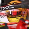 Formula 1, caos nel Gp del Bahrain: partenza rinviata due volte e problemi per Ferrari
