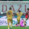 Mbangula come Batistuta, storica tripletta a San Siro contro il Milan dell’ex Juve