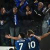Nico Paz incanta, il Como vola: doppietta e assist, serata da fenomeno contro lo United in Champions