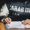 Schiaffi, insulti e violenza sessuale ad anziane in Rsa di Milano: interdetti 3 operatori sociosanitari